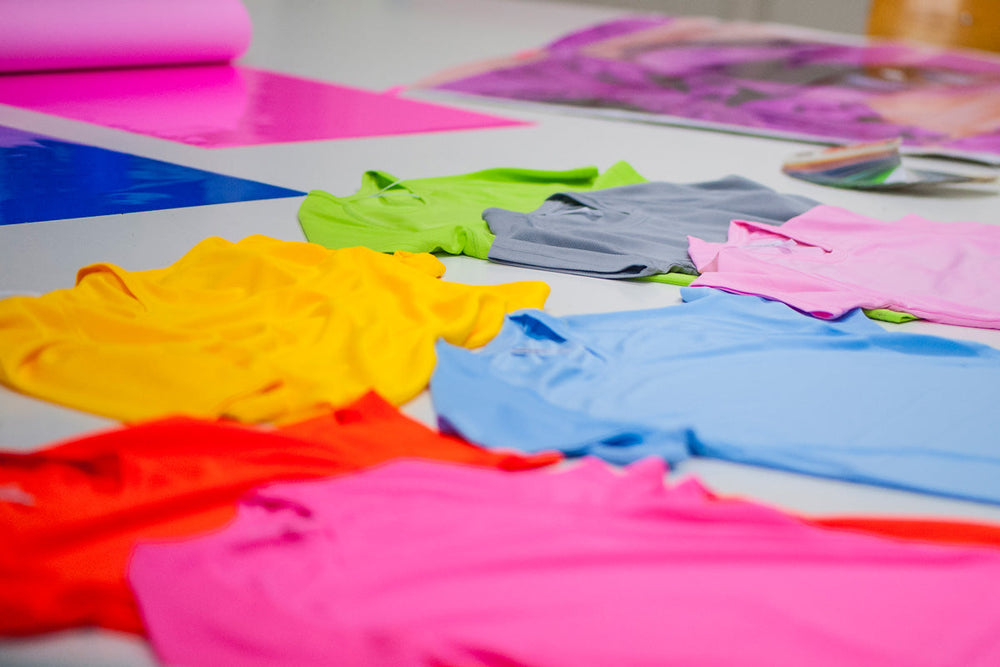 Abbigliamento Estivo Personalizzato: come promuovere la tua azienda con stile