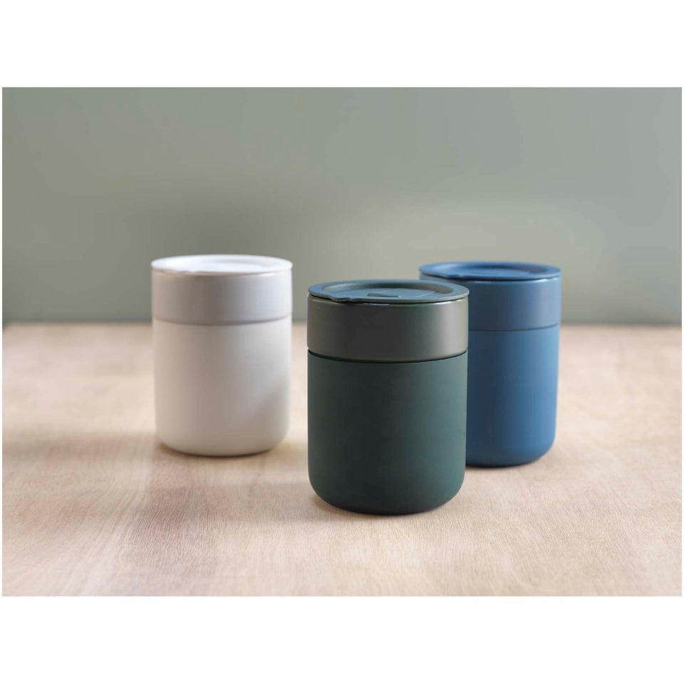 Bicchiere in ceramica con involucro in silicone e coperchio in plastica da 330 ml Java personalizzato con logo - Pubblienne