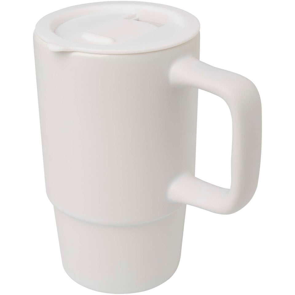 Tazza in ceramica da 450 ml con coperchio in plastica Carter personalizzato con logo - Pubblienne