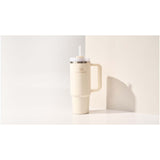 Bicchiere isolato Stanley Quencher® H2.0 FlowState™ 890 ml in acciaio inox riciclato personalizzato con logo - Pubblienne