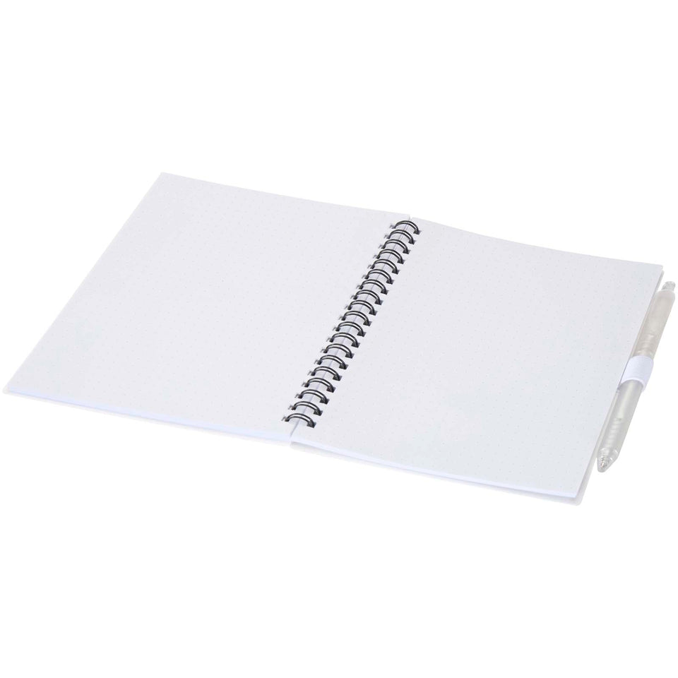 Set di blocco note con copertina morbida in plastica riciclata e penna a sfera (inchiostro blu) Niove personalizzato con logo - Pubblienne
