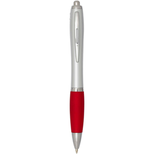 Penna a sfera in plastica riciclata certificata RCS con fusto argentato e impugnatura colorata (inchiostro nero) Nash personalizzato con logo - Pubblienne