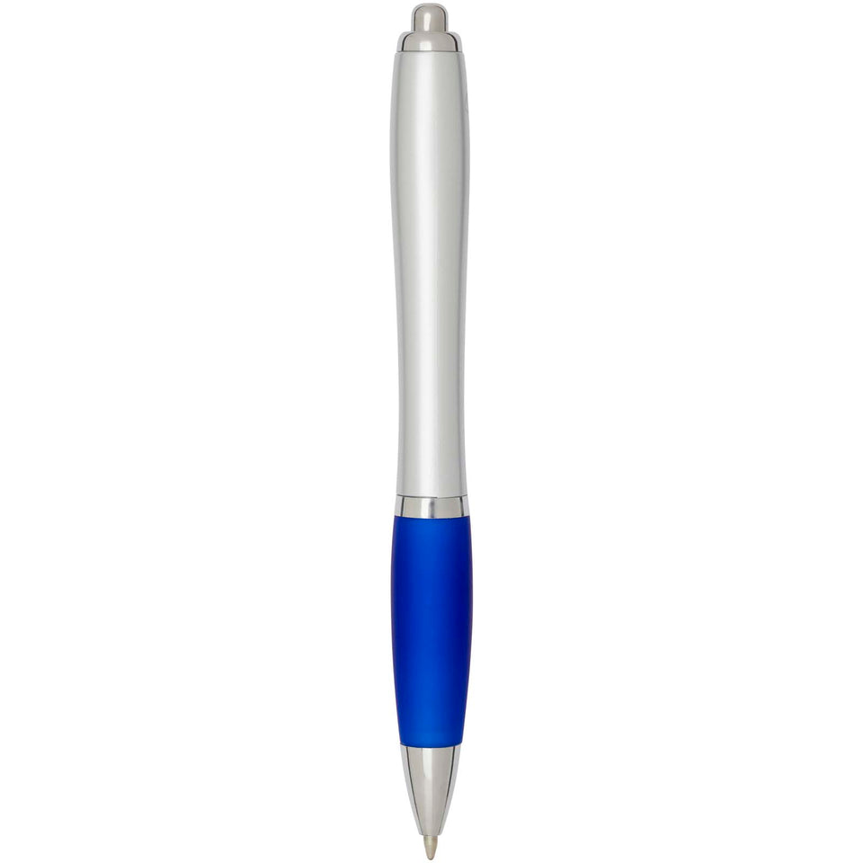 Penna a sfera in plastica riciclata certificata RCS con fusto argentato e impugnatura colorata (inchiostro nero) Nash personalizzato con logo - Pubblienne