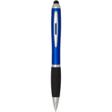 Penna a sfera con pennino plastica riciclata RCS con fusto colorato e impugnatura di colore nero (inchiostro blu) Nash personalizzato con logo - Pubblienne
