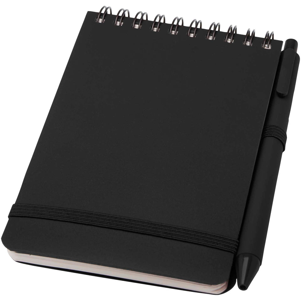 Blocco note formato A6 con copertina rigida in plastica recuperata in prossimità degli oceani e penna a sfera Thalaasa (inchi personalizzato con logo - Pubblienne