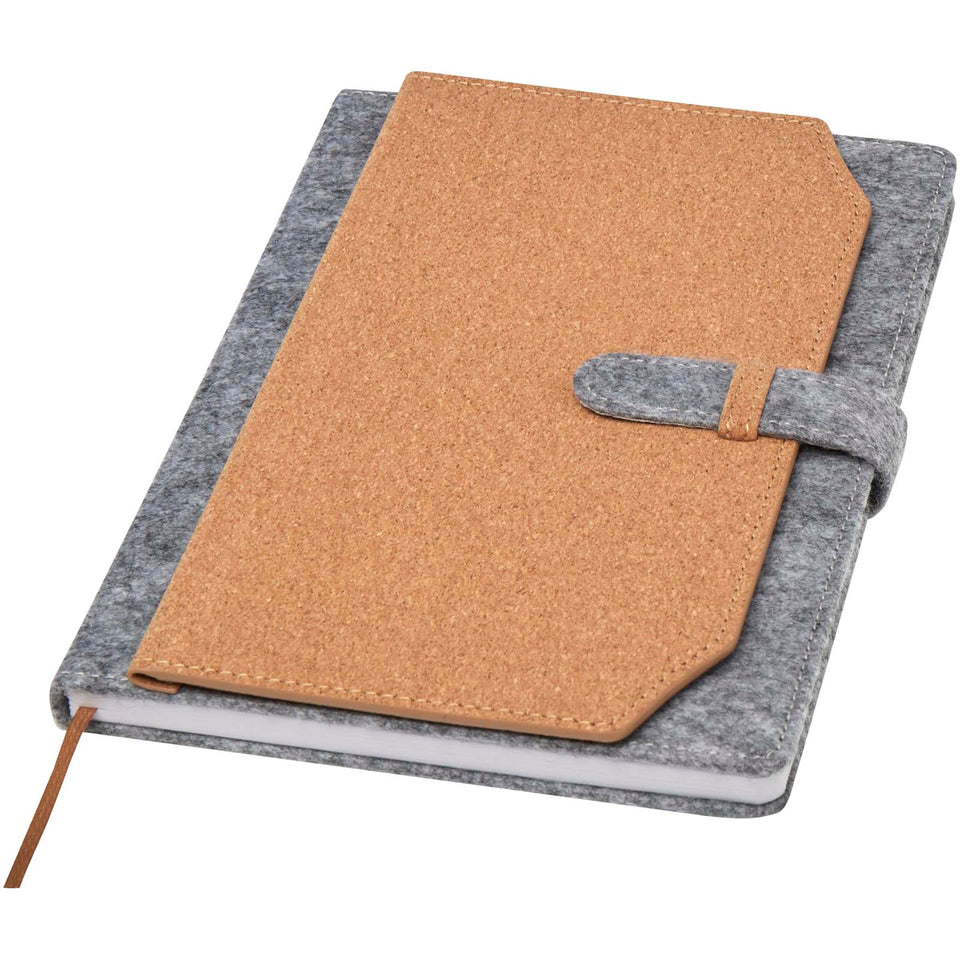 Blocco note formato A5 in sughero e feltro riciclato Viviana personalizzato con logo - Pubblienne