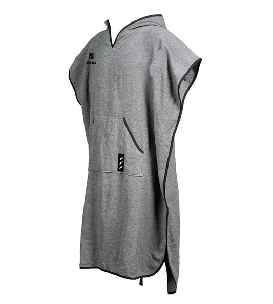 https://www.zeusport.it/public/prodotti/1183_23_poncho%20grigio.jpg