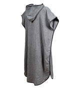 https://www.zeusport.it/public//prodotti/1183_23_poncho%20retro.jpg