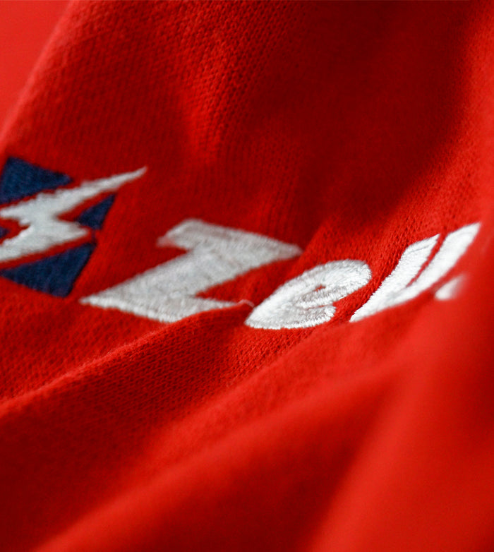 https://www.zeusport.it/public//prodotti/1186_24_felpa%20ultra%20dettaglio4_.jpg