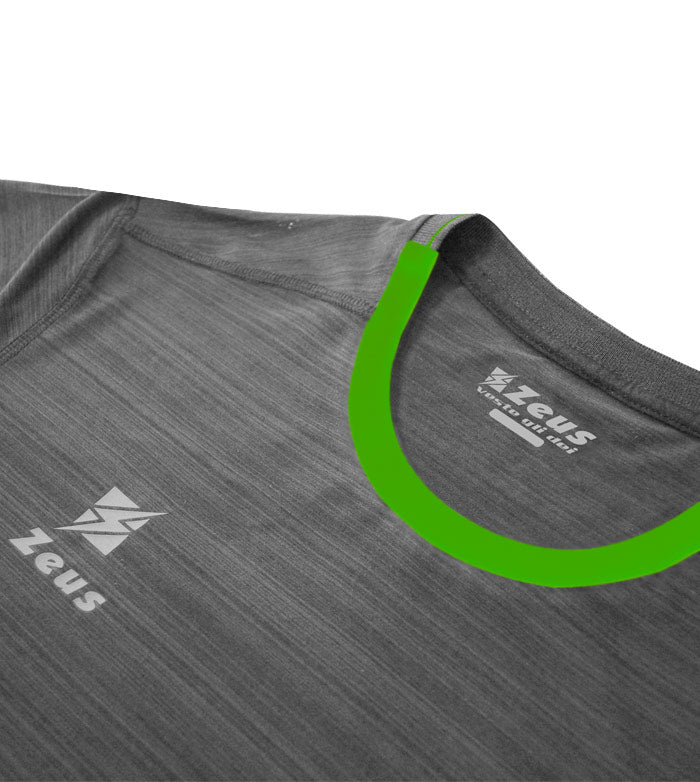 https://www.zeusport.it/public//prodotti/1231_191_maglia-flexi-colletto.jpg