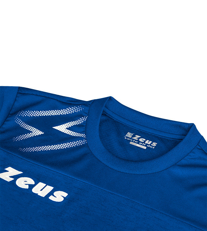 https://www.zeusport.it/public//prodotti/1237_3_T-SHIRT%20OLYMPIA%20ROYAL%20DETTAGLIO1.jpg