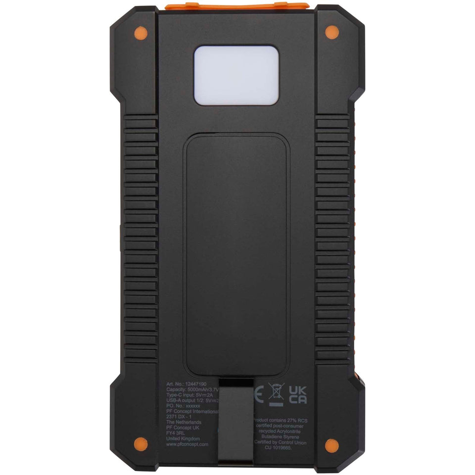 Robusto power bank a energia solare da 5.000 mAh e 10 W in plastica riciclata con torcia incorporata Altair personalizzato con logo - Pubblienne