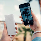 Power bank Xtorm Go2 da 20 W e 10.000 mAh con ricarica rapida personalizzato con logo - Pubblienne