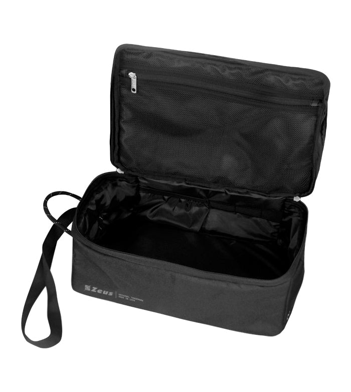https://www.zeusport.it/public//prodotti/1297_292_BORSA-SHOES-APERTA-NERO.jpg