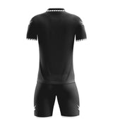https://www.zeusport.it/public//prodotti/1342_2_KIT-SAL23-NERO-BIANCO-RETRO.jpg