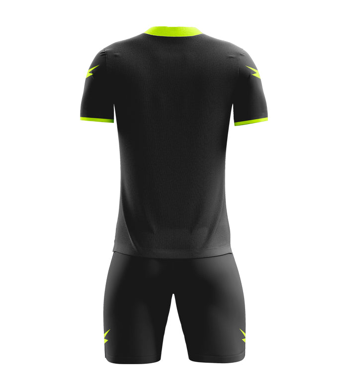 https://www.zeusport.it/public//prodotti/1347_232_kosmo%20nero%20retro.jpg