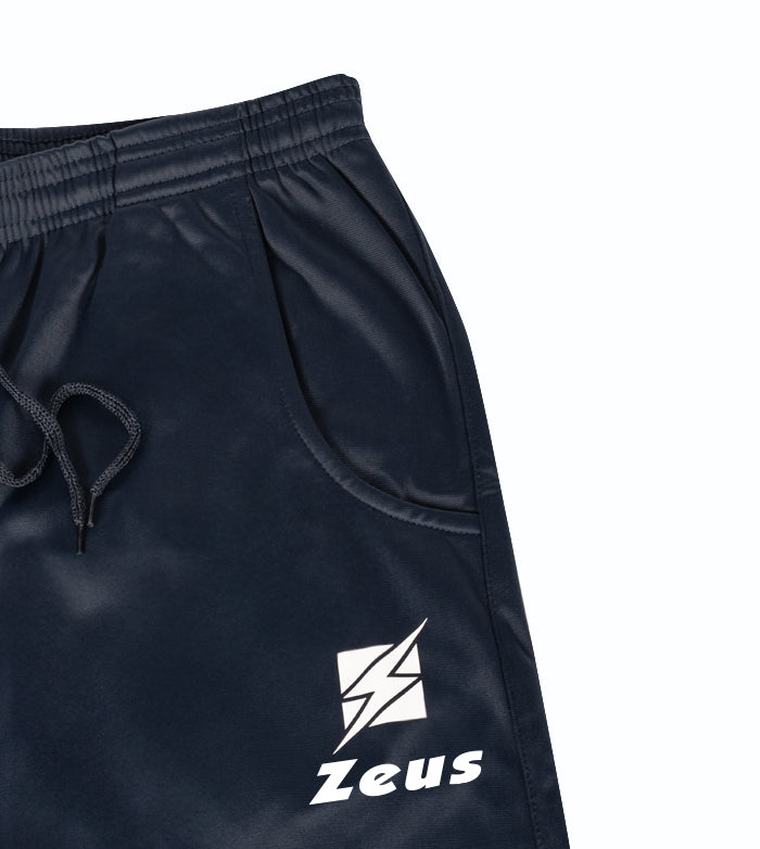 https://www.zeusport.it/public//prodotti/1641_1_tuta%20school_07.jpg