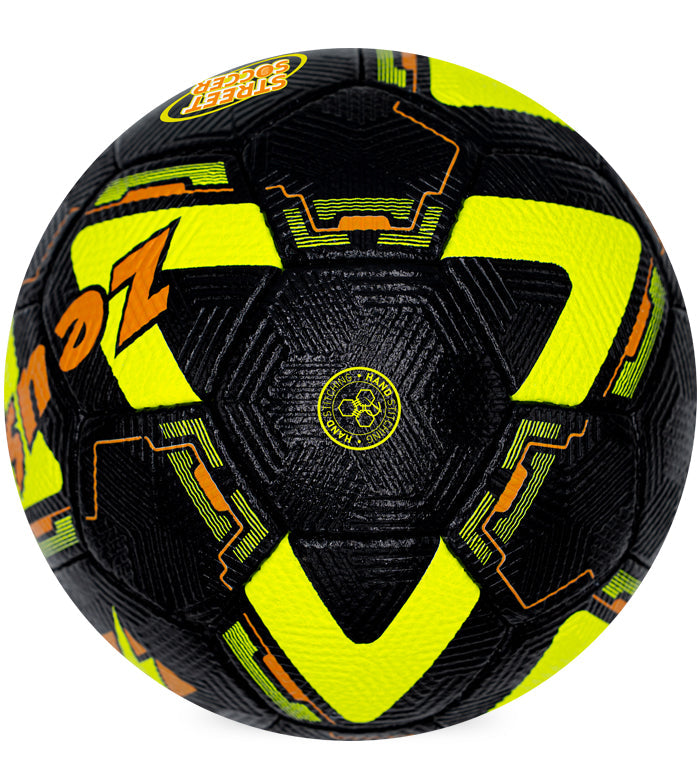 https://www.zeusport.it/public//prodotti/1646_232_Pallone-street-06.jpg