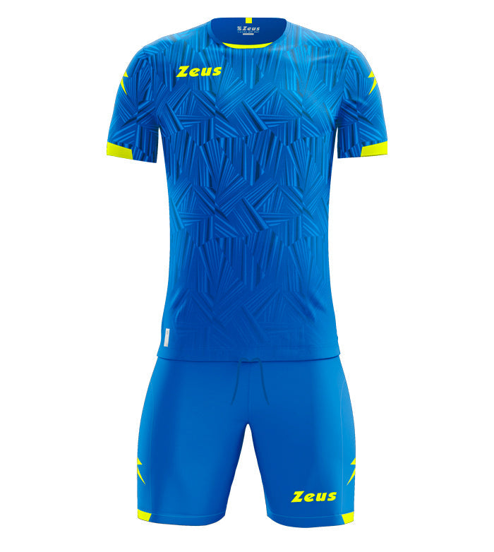 https://www.zeusport.it/public/prodotti/1652_15_kit-naxos-mockup_royal-fronte.jpg
