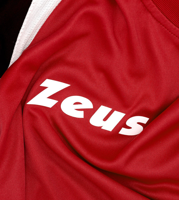 https://www.zeusport.it/public//prodotti/1761_38_kit-victoria-rosso-nero_05.jpg