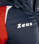 https://www.zeusport.it/public//prodotti/1766_85_Giubbotto%20Victoria%20rosso%20blu%20dettaglio-01.jpg