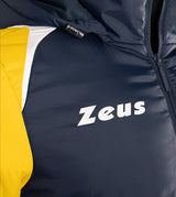 https://www.zeusport.it/public//prodotti/1766_87_Giubbotto%20Victoria%20giallo%20blu%20dettaglio-01.jpg