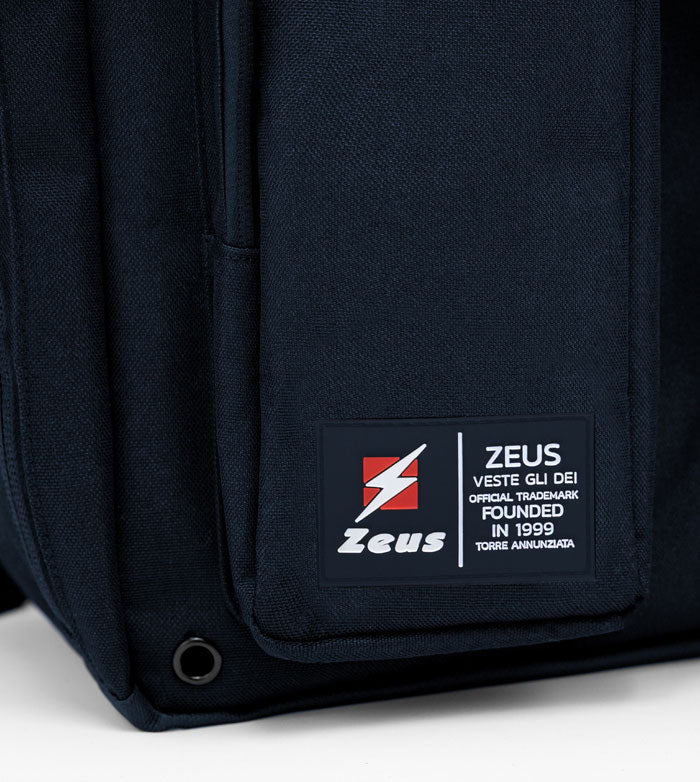 https://www.zeusport.it/public//prodotti/1772_1_zaino-utility-blu-10-.jpg