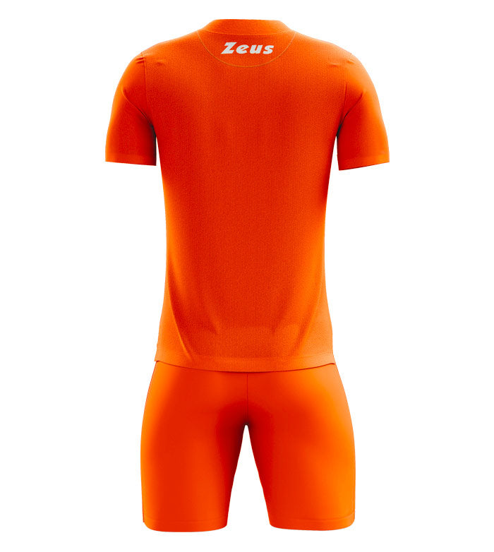 https://www.zeusport.it/public//prodotti/349_54_KIT-PROMO-ARANCIO-FLUO-RETRO-CORREZIONE.jpg